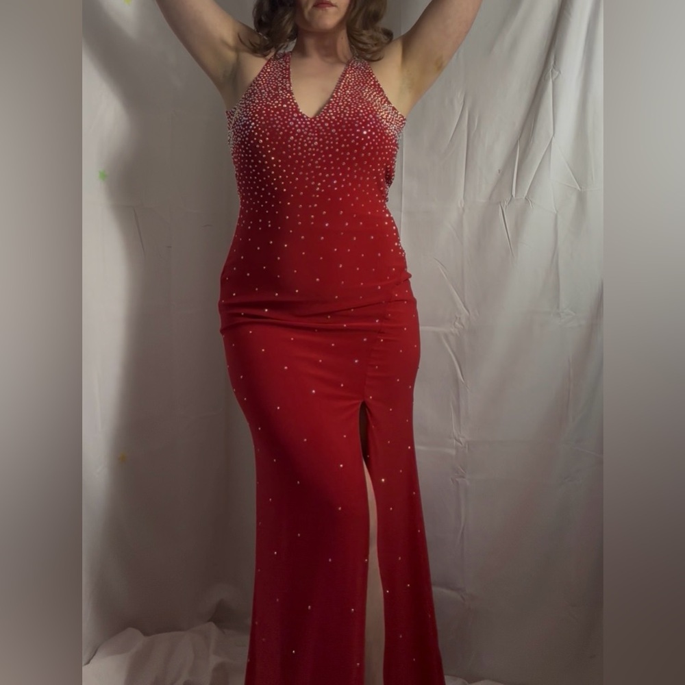 VTG 90s/Y2K Red Jeweled Open Back Full Length Formal Dress Size M-L - Picture 9 of 16